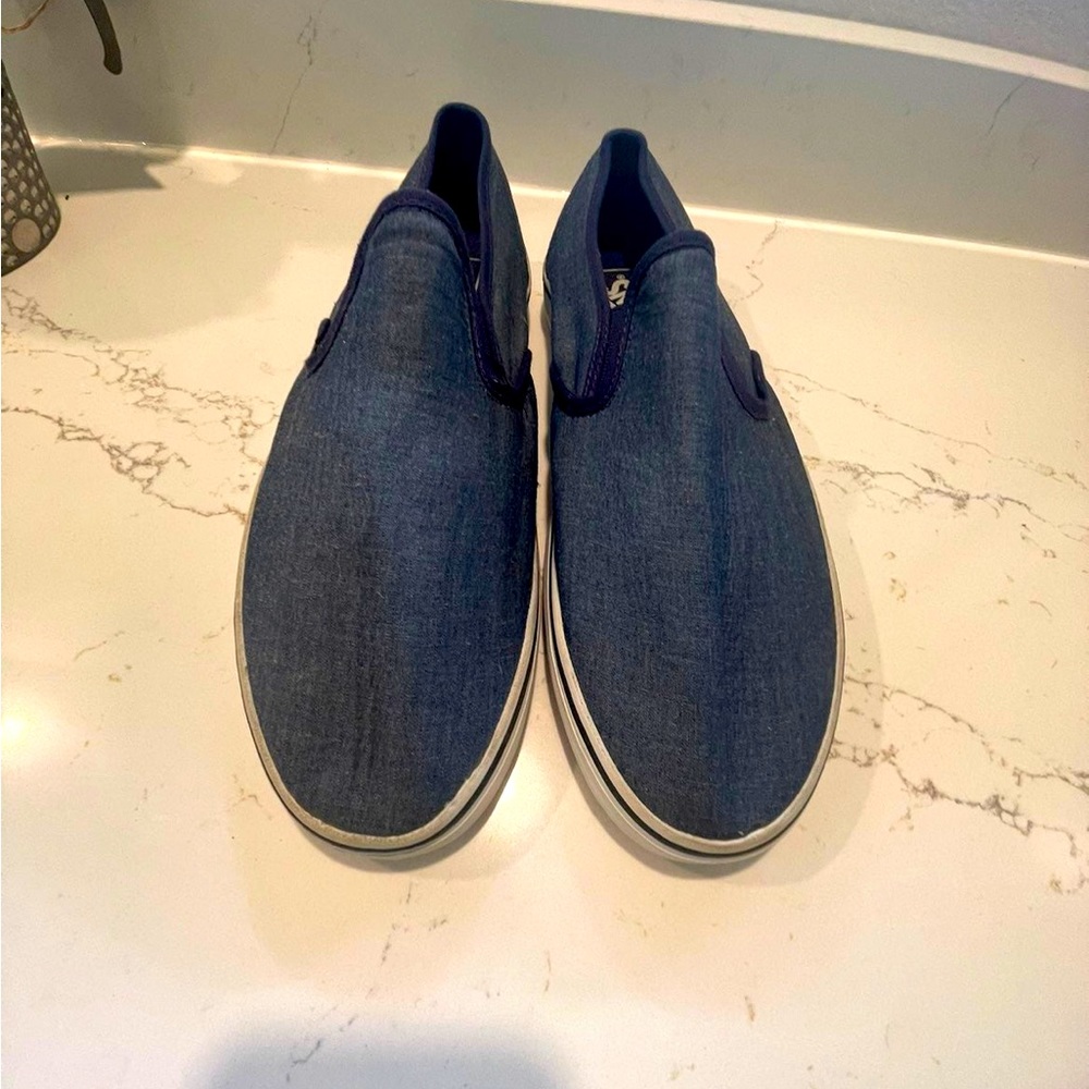 VANS Classic Slip-On 10 Demin Canvas Never Worn new